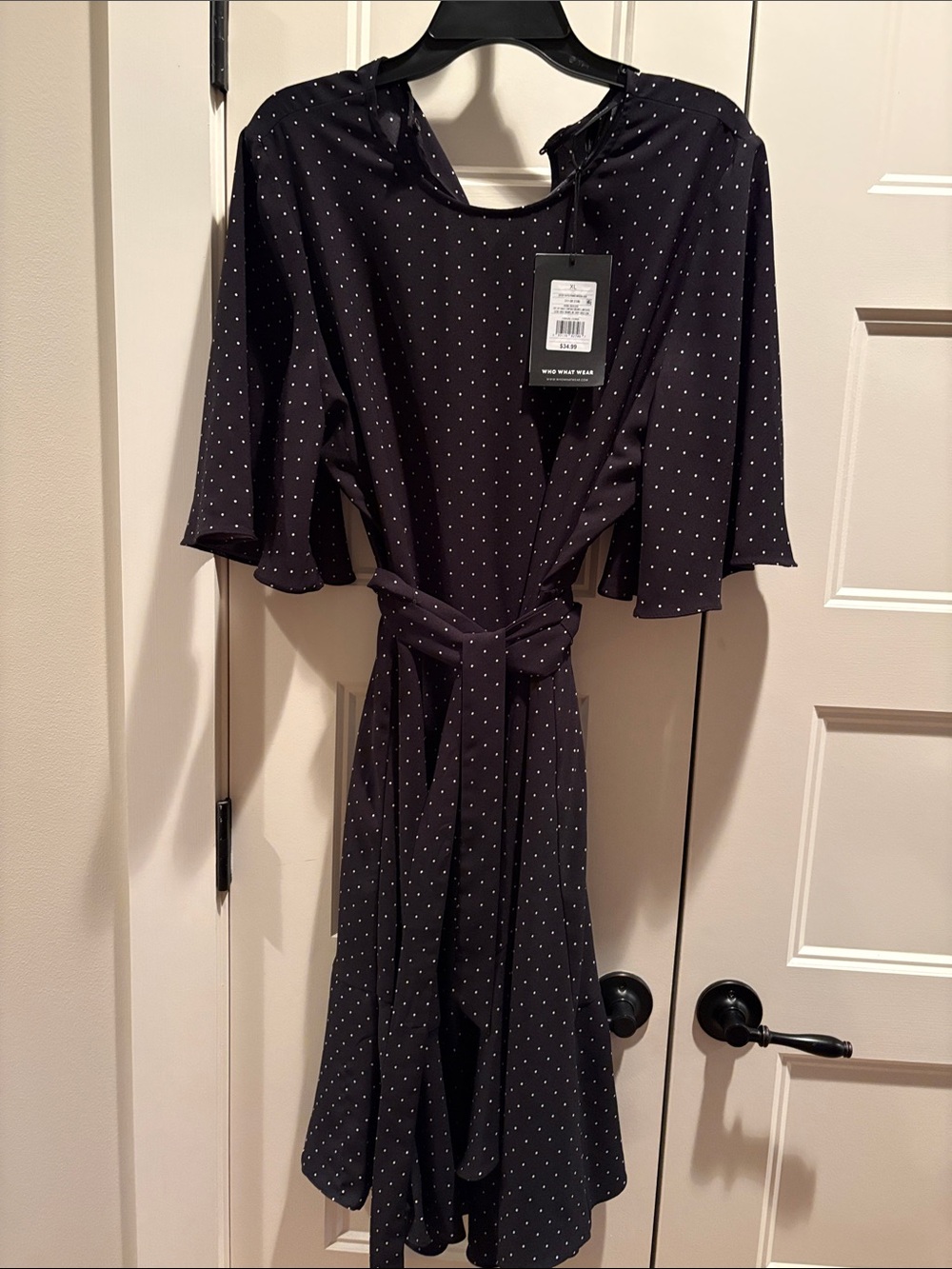 Who What Wear Black Polka Dot Midi Dress with Tie Waist